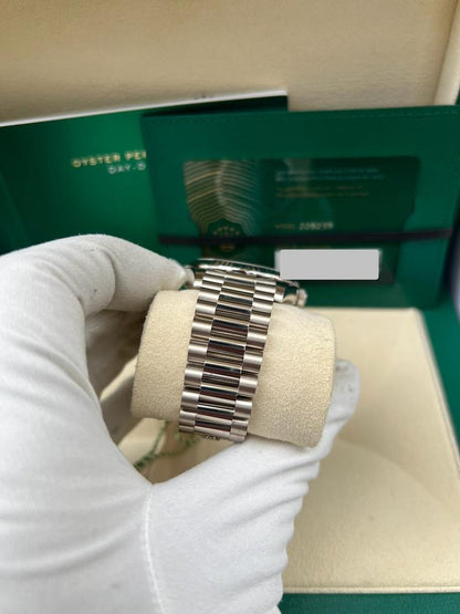Rolex Day-Date 40 228239 40mm White Gold Olive Green Dial President Bracelet Automatic Watch