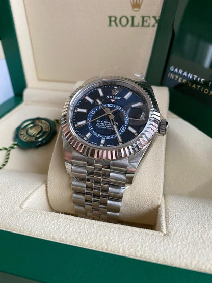 Rolex Sky-Dweller 326934 42mm Blue Dial Jubilee Bracelet Automatic Watch