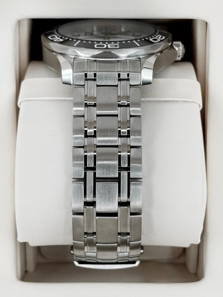 OMEGA Seamaster Diver 300M 210.30.42.20.04.001 42mm White Dial Stainless Steel Automatic Watch