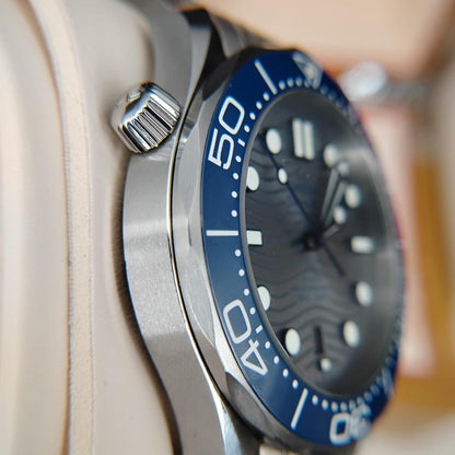 OMEGA Seamaster Diver 300M 210.30.42.20.06.001 42mm Grey Wave Dial Stainless Steel Automatic Watch