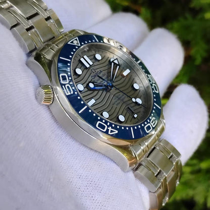 OMEGA Seamaster Diver 300M 210.30.42.20.06.001 42mm Grey Wave Dial Stainless Steel Automatic Watch