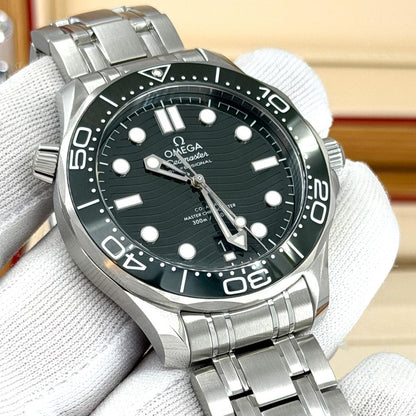 OMEGA Seamaster Diver 300M 210.30.42.20.10.001 42mm Green Ceramic Dial Stainless Steel Automatic Watch
