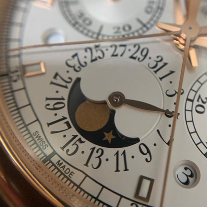 Patek Philippe Perpetual Calendar Split-Seconds Chronograph 5204R-001 40.2mm Rose Gold Watch