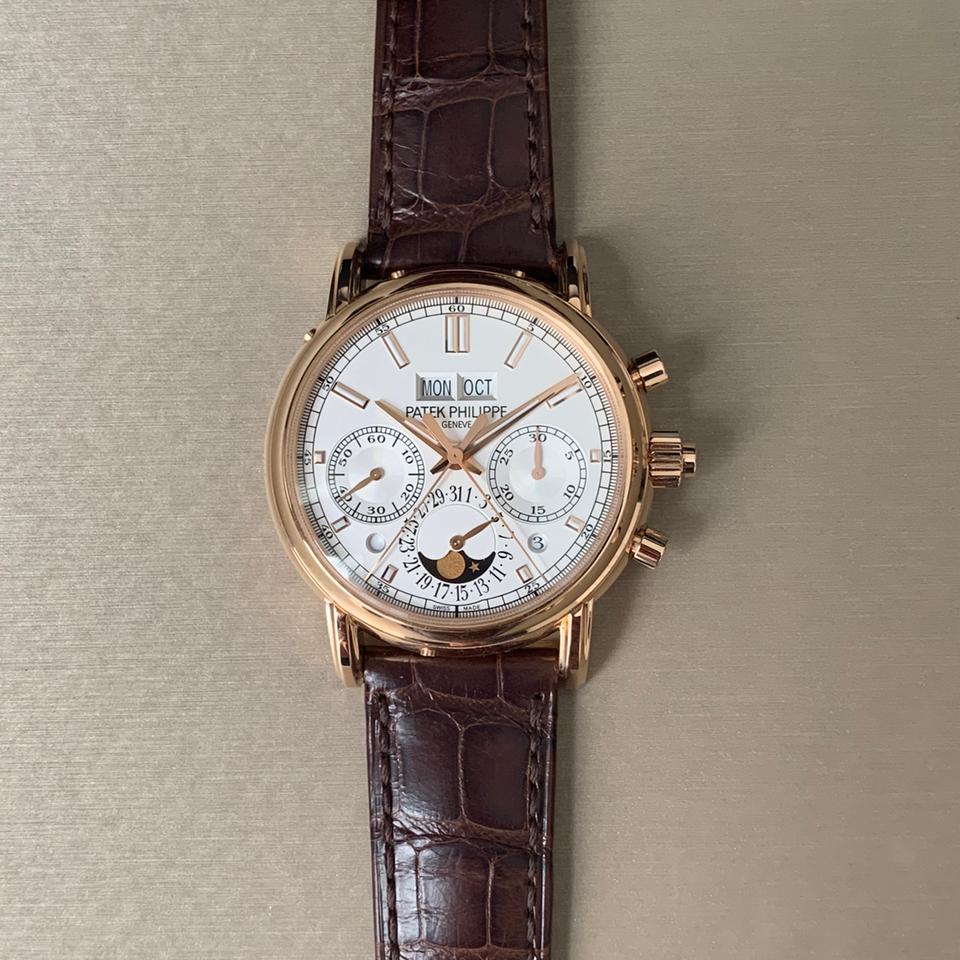 Patek Philippe Perpetual Calendar Split-Seconds Chronograph 5204R-001 40.2mm Rose Gold Watch