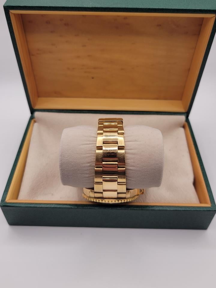 Rolex Submariner Date 16618 40mm Black Dial 18K Yellow Gold Automatic Watch