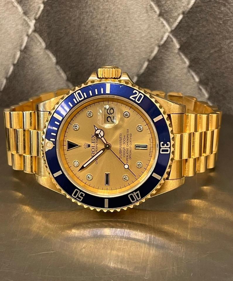 Rolex Submariner Date 16618 40mm Blue Dial 18K Yellow Gold Automatic Watch