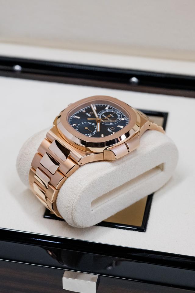 Patek Philippe Nautilus Travel Time 5990/1R-001 40.5mm Rose Gold Blue Dial Automatic Watch