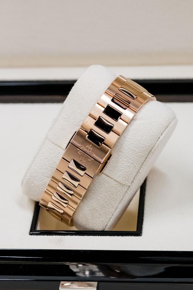 Patek Philippe Nautilus Travel Time 5990/1R-001 40.5mm Rose Gold Blue Dial Automatic Watch