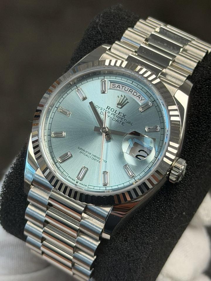 Rolex Day-Date 128236 36mm Platinum Blue Dial President Bracelet Automatic Watch