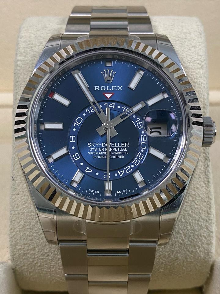 Rolex Sky-Dweller 326934 42mm Blue Dial Oyster Bracelet Automatic Watch