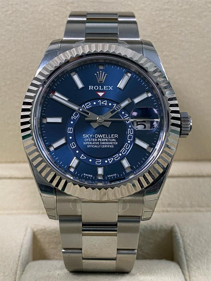 Rolex Sky-Dweller 326934 42mm Blue Dial Oyster Bracelet Automatic Watch