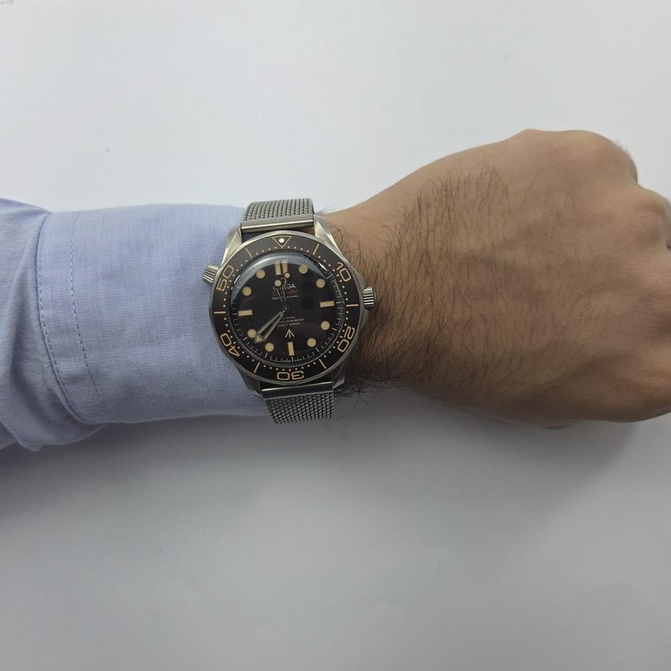 OMEGA Seamaster Diver 300M James Bond 007 42mm Titanium Black Dial Automatic Watch
