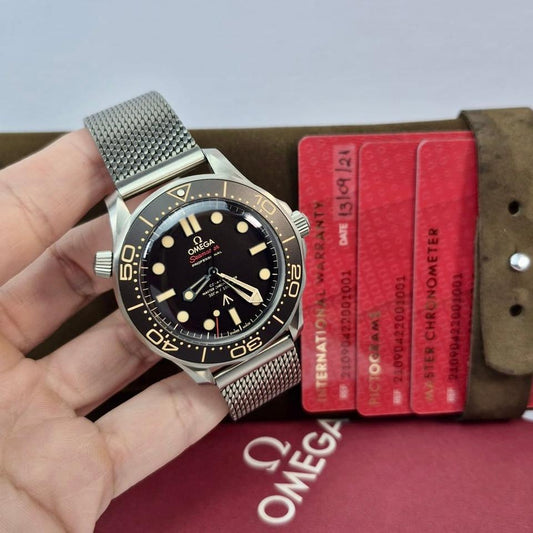 OMEGA Seamaster Diver 300M James Bond 007 42mm Titanium Black Dial Automatic Watch