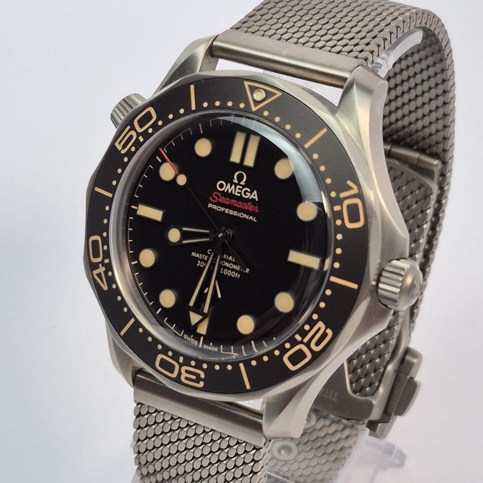 OMEGA Seamaster Diver 300M James Bond 007 42mm Titanium Black Dial Automatic Watch