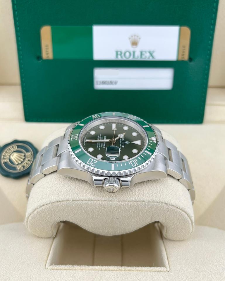 Rolex Submariner Date Hulk 116610LV