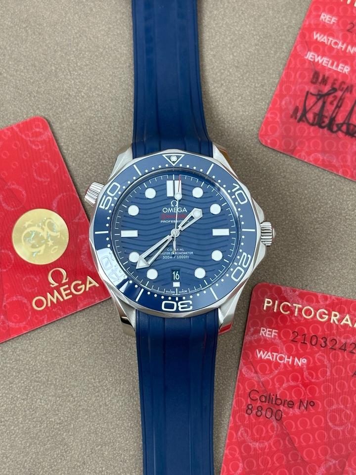 OMEGA Seamaster Diver 300M 210.32.42.20.03.001 42mm Blue Dial Rubber Strap Automatic Watch