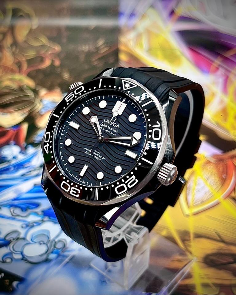 OMEGA Seamaster Diver 300M 43.5mm Black Ceramic Dial Rubber Strap Automatic Watch