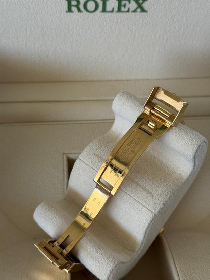 Rolex Yacht-Master II 116688 44mm 18K Yellow Gold White Dial Blue Cerachrom Bezel