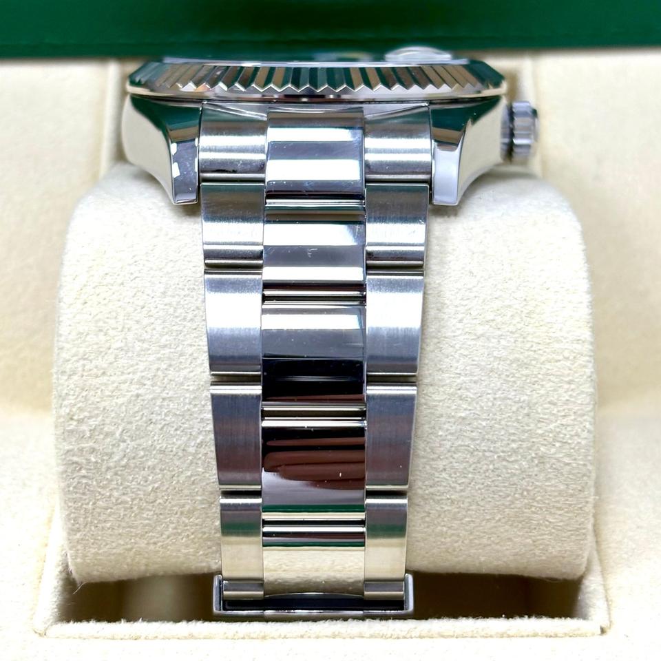 Rolex Sky-Dweller 326934 42mm White Dial Automatic Watch