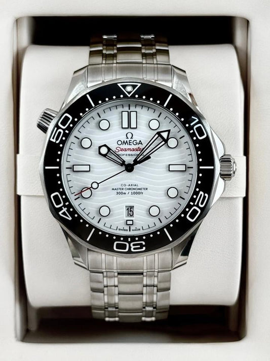 OMEGA Seamaster Diver 300M 210.30.42.20.04.001 42mm White Dial Stainless Steel Automatic Watch