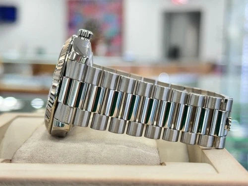 Rolex Day-Date 40 228239 40mm 18K White Gold Blue Roman Dial President Bracelet