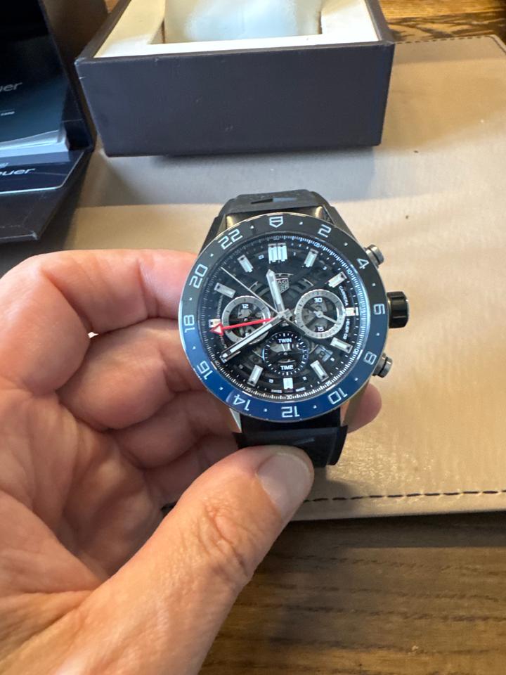 TAG Heuer Carrera Calibre Heuer 02 GMT CBG2A1Z.FT6157 45mm Blue Dial Automatic Chronograph Watch
