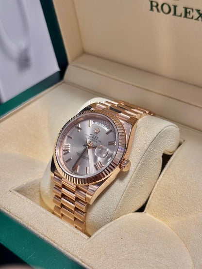 Rolex Day-Date 40 228235 40mm Everose Gold Sundust Roman Dial Automatic Watch